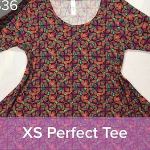 Lularoe perfect tee